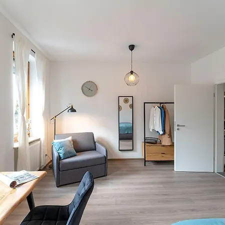 Apartment Deluxe Studio, Ps4, Parken, Netflix, Klinikum Bendorf
