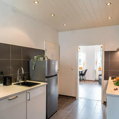 Deluxe Studio, Ps4, Parken, Netflix, Klinikum * Bendorf