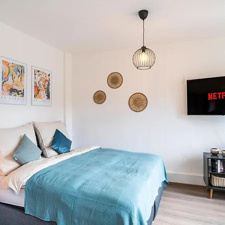 Deluxe Studio, Ps4, Parken, Netflix, Klinikum Apartment Bendorf
