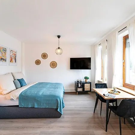 Deluxe Studio, Ps4, Parken, Netflix, Klinikum Bendorf